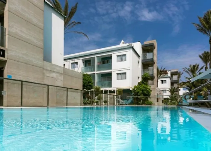 Bristol Sunset Piscina Appartement