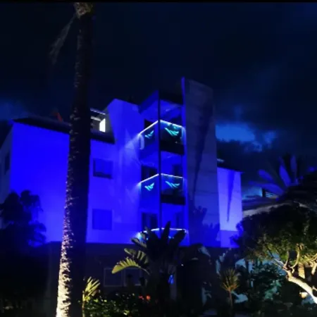 Апартаменты Bristol Sunset Piscina