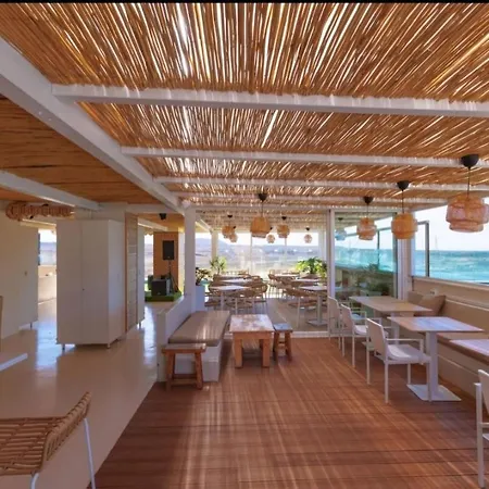 Bristol Sunset Piscina Апартаменты Коральео
