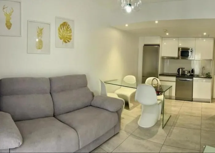 Bristol Sunset Piscina Κοραλέχο